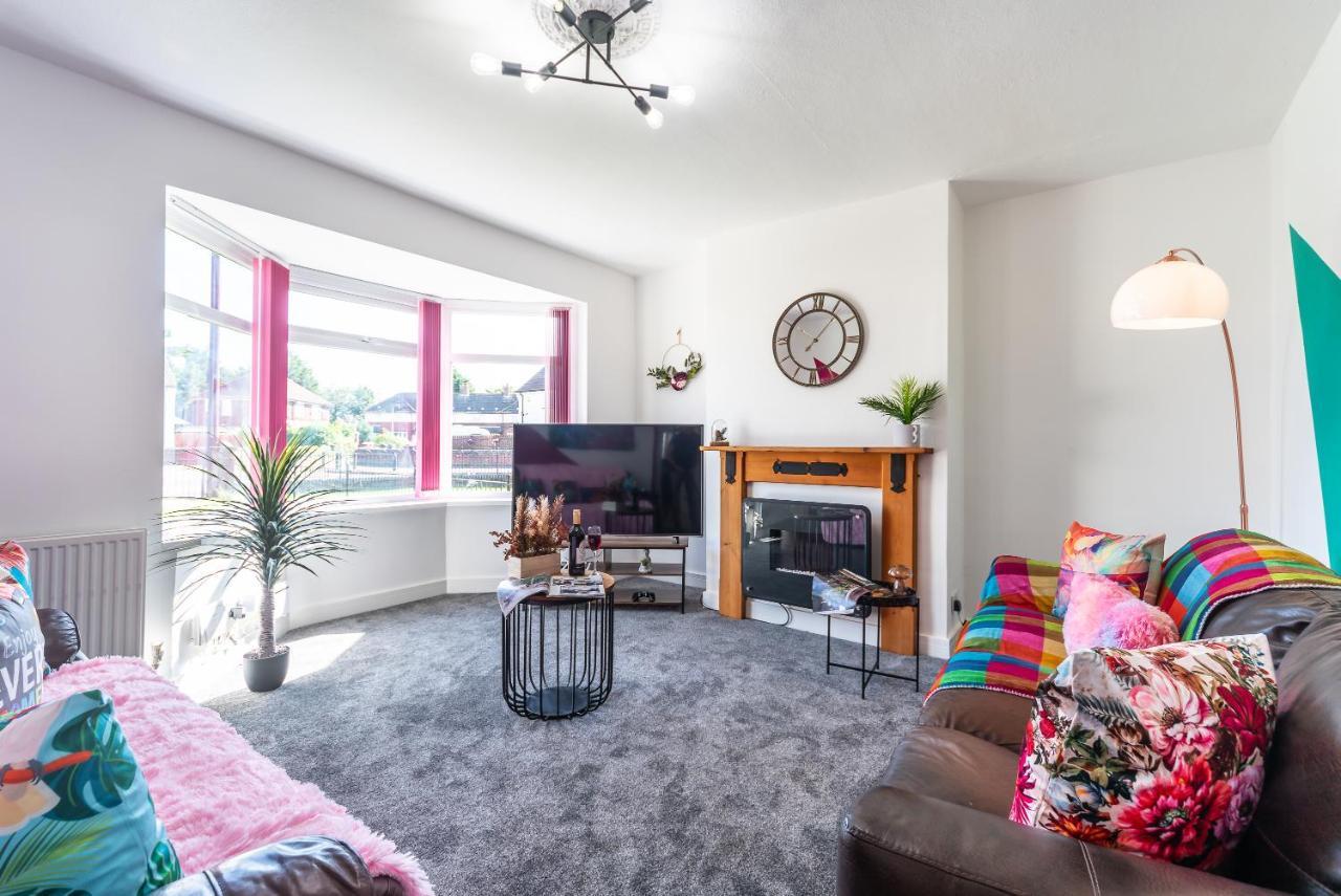 Aseda 4 Bedroom Private Parking, Game Zone -Pool Table, Garden Home 赫尔河畔京士顿 外观 照片